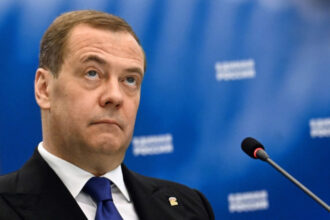 dmitri medvedev ameninta finlanda se afla acum pe lista tintelor nucleare ale rusiei bucura te ai atins apogeul securitatii 6a47583300f6f