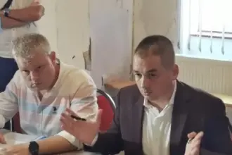 escrocul din fruntea ansvsa refuza sa demisioneze 6a6b872157ac6