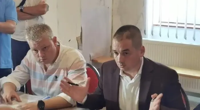 escrocul din fruntea ansvsa refuza sa demisioneze 6a6b872157ac6