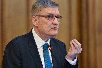exclusiv daniel daianu inaintea discutiilor cu agentiile de rating nu trebuie lasata tara de izbeliste pentru orgolii personale si de partid 6a56112583c70