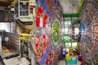 foto de la un liceu din buzau la cern povestea romancei implicate in proiectul care ar putea dezvalui secretele materiei intunecate 6a5f135aebbe7