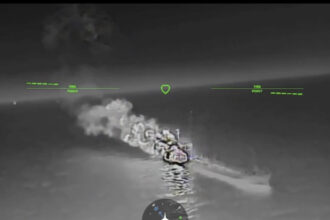 foto ucraina anunta un atac major in marea azov opt petroliere din flota fantoma a rusiei lovite intr o singura noapte 6a4cf2a0507b9