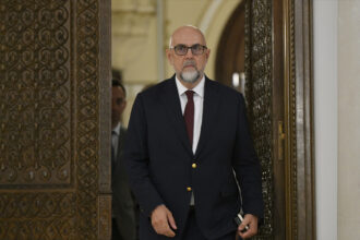 kelemen hunor nu are cum sa plece ilie bolojan de la guvern acum ce declara liderul udmr despre un guvern minoritar psd 6a67a932ba797