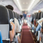 mai multe drepturi pentru pasageri in ue bagaj de mana in pretul biletului de avion despagubiri mai rapide si alte reguli importante 6a4ce4a93bab0