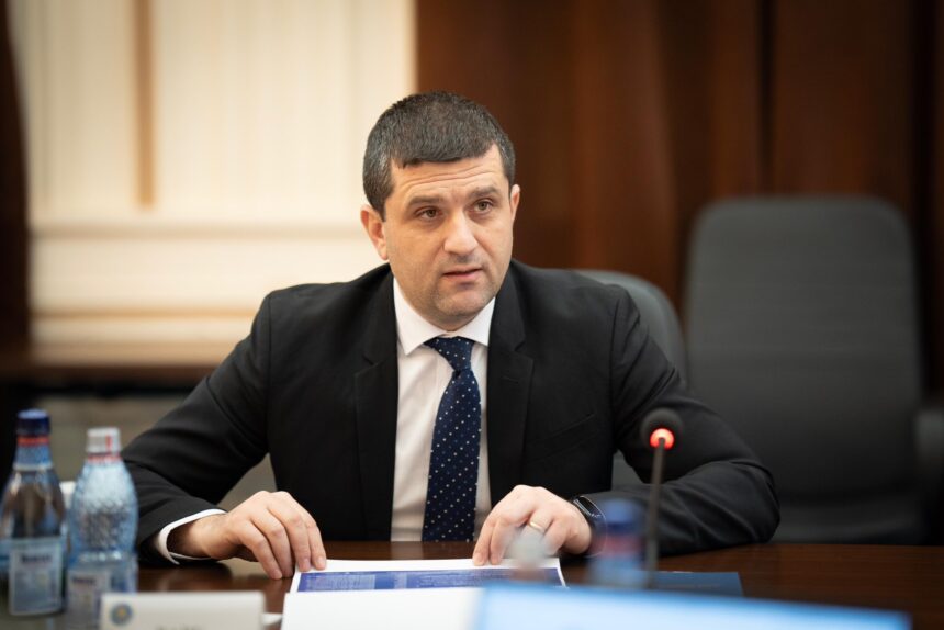 miruta il retrage pe comandantul de la murfatlar deconta produse personale adidasi trening tricouri punea militarii din cadrul unitatii la munca in propria gospodarie 6a5a6c22e9649