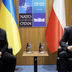 nawrocki si zelenski s au intalnit dar conflictul istoric dintre polonia si ucraina a ramas nerezolvat 6a4f5d5757a01