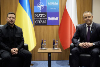 nawrocki si zelenski s au intalnit dar conflictul istoric dintre polonia si ucraina a ramas nerezolvat 6a4f5d5757a01