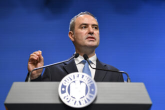 nazare apel la responsabilitate ratingul de tara ramane prioritatea nr 1 nu ne putem permite initiative legislative cu impact bugetar suplimentar 6a6a1afd0eaed