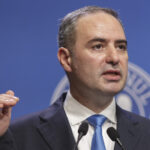 nazare dupa discutiile cu oficialii fitch mentinerea ratingului este obligatorie cand va fi anuntata evaluarea agentiei 6a566550e6d20
