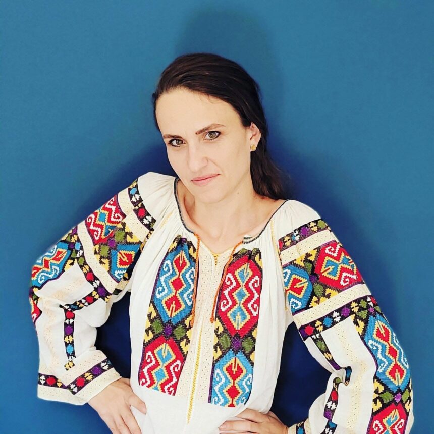 oana toiu raspuns la adresa criticilor despre ia bunicii sale purtata la unesco astazi ma simt datoare fata de mostenirea cuiva drag sa nu tac 6a6a5a5f9f93d