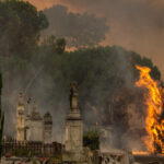 pompierii romani vor continua inca doua saptamani misiunea de sprijin pentru stingerea incendiilor din franta 6a684dd845fdd