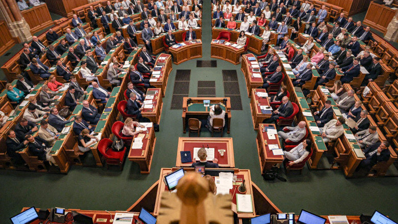 premierul peter magyar propune ca parlamentarii maghiari sa nu poata ramane mai mult de 12 ani in legislativ 6a496082edef6