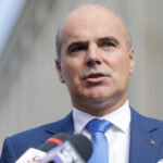 rares bogdan ii spune pe facebook lui bolojan cum trebuia sa negocieze anul trecut cu comisia europeana stii ce puteai face ilie 6a4d633ee017a