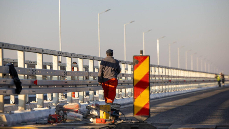 restrictii de circulatie pe autostrada moldovei din cauza reparatiilor la parapet autoritatile cer soferilor sa circule cu prudenta 6a54a379d7d21