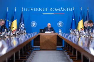 sedinta extraordinara de guvern pentru criza energetica executivul pregateste stare de alerta in doua judete si interventii pe dunare surse 6a6cad7bafbea