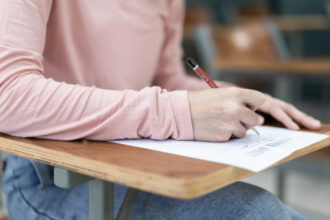subiectele la istorie de la bacalaureat 2026 au fost publicate de ministerul educatiei 6a4509b96e071