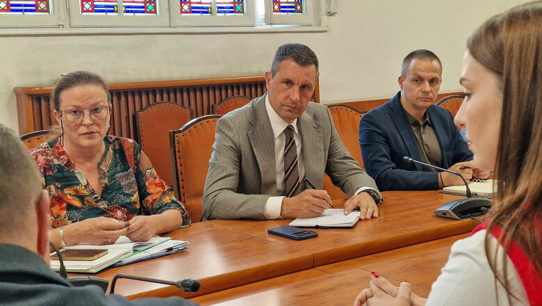 tanczos barna programul pentru repornirea sistemului national antigrindina poate fi aprobat doar de un guvern cu puteri depline 6a4e0bead557f