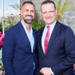 un lider din partidul lui friedrich merz demisioneaza dupa ce el si sotul sau au devenit parinti cu ajutorul unei mame surogat 6a5c9a61ee16a