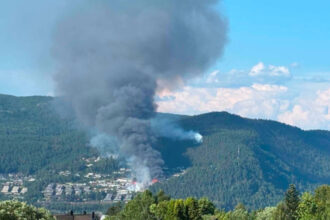 video incendiu devastator in norvegia sute de oameni evacuati si peste 100 de case distruse 6a5b3b09dee87