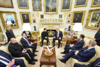 video zelenski a fost primit de trump la casa alba ce mesaj a transmis dupa intalnirea din biroul oval 6a68e88756d56