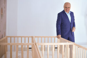 bolojan s a intors la caminele studentiei sale din timisoara eram patru in camera dusurile erau la capatul holului lucrurile au evoluat foarte mult 6a82f0f9b8baa