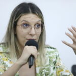 buzoianu ii da dreptate lui isarescu ar fi trebuit sa ne certam in interior si sa iesim cu front comun ce solutii vede pentru criza politica 6a7f6140d3bd5