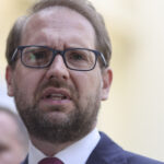 dominic fritz ramanem consecventi solutia noastra este un guvern minoritar pnl usr udmr 6a7ed02cd6e4b