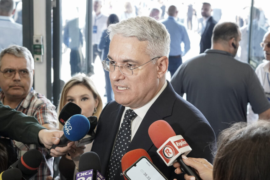 dupa oana gheorghiu si dragos pislaru isi asuma public mandatul de presedinte al unei filiale pnl din capitala 6a8925e6176dd