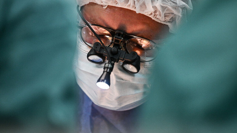 foto china se lauda cu o premiera medicala operatie reusita de reatasare a ambelor picioare dupa cat timp a putut merge pacientul 6a83432ed3a6e
