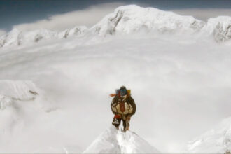 foto cine a fost nirmal purja temerarul nepalez considerat cel mai mare alpinist al generatiei sale mort intr o avalansa pe broad peak 6a6f39baa171e