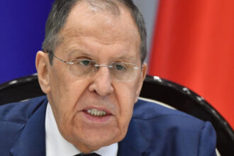 lavrov indignat ca ambasadorul japoniei la moscova a ignorat convocarea la mae rus au zis ca nu poate veni nici vineri si nici luni 6a83352cde67b