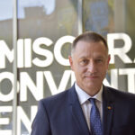 mihai fifor il ataca pe dominic fritz si cere explicatii anc privind acordarea cetateniei romane 6a83f2ac10e5f