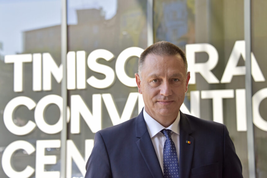 mihai fifor il ataca pe dominic fritz si cere explicatii anc privind acordarea cetateniei romane 6a83f2ac10e5f