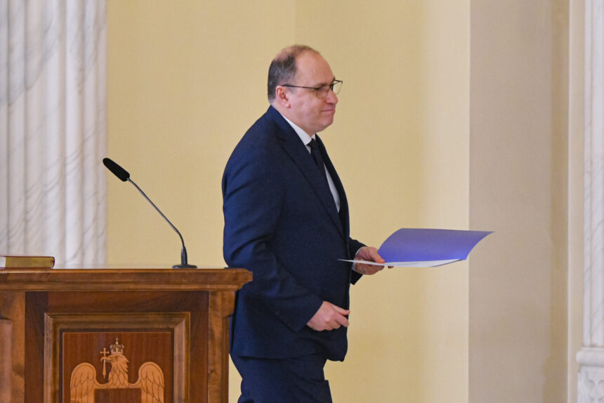 ministrul educatiei vine cu precizari despre concursul de admitere la liceu din 2027 prevederea exista in lege din 2023 6a855e11408b8