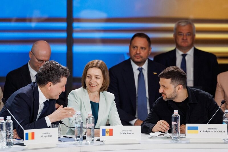 nicusor dan si volodimir zelenski invitati de maia sandu la chisinau pentru sarbatorirea celor 35 de ani de independenta a republicii moldova 6a8d5c2b0eb76