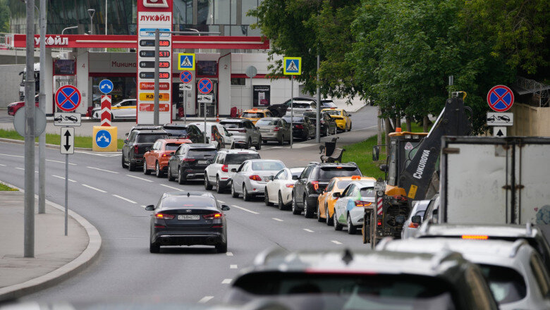 nu mai e benzina rusii se plang din nou de lipsa carburantului benzinariile sunt goale chiar si la moscova 6a8229fb2ca6d