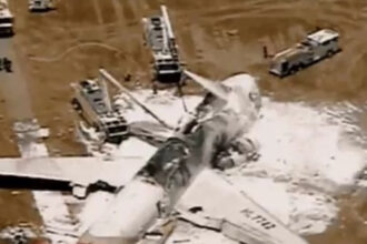 opt oameni au murit intr un accident de avion la o instalatie radar a fortelor aeriene ale sua din alaska o pierdere devastatoare 6a8826cc6f4c4