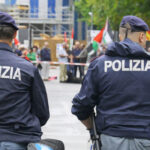 rachete antitanc camuflate ca echipament nato descoperite in italia un francez a fost arestat 6a8ef68c039ad
