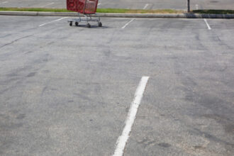 supermarketurile solutie surpriza pentru lipsa locurilor de parcare in cartiere ce preturi si reguli se discuta 6a8bf0fad999f