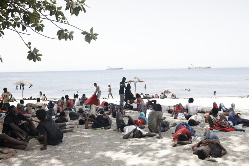 un val de zeci de mii de imigranti ar putea ajunge in italia de unde vin oamenii 6a8d6589ba3b3