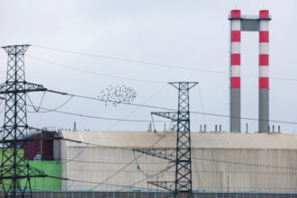 ungaria anunta ca scufunda doua barje in dunare pentru a mentine in functiune centrala nucleara paks 6a803d9ee25db