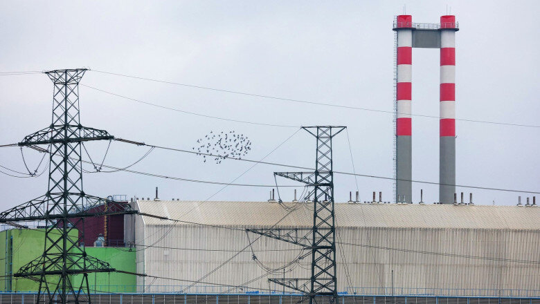 ungaria anunta ca scufunda doua barje in dunare pentru a mentine in functiune centrala nucleara paks 6a803d9ee25db