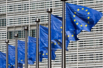 video comisia europeana respinge proiectul noii legi a salarizarii surse romania risca sa piarda 770 de milioane de euro 6a861059e69de
