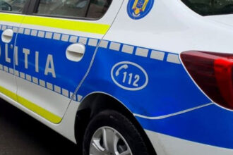 video cum a fost sanctionat de politie un parinte care si a plimbat copilul cu o masina teleghidata in trafic 6a8486adcbb2f