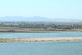 video dunarea a atins la galati cel mai mic nivel din ultimii 30 de ani iar specialistii anunta noi scaderi 6a842422200f3