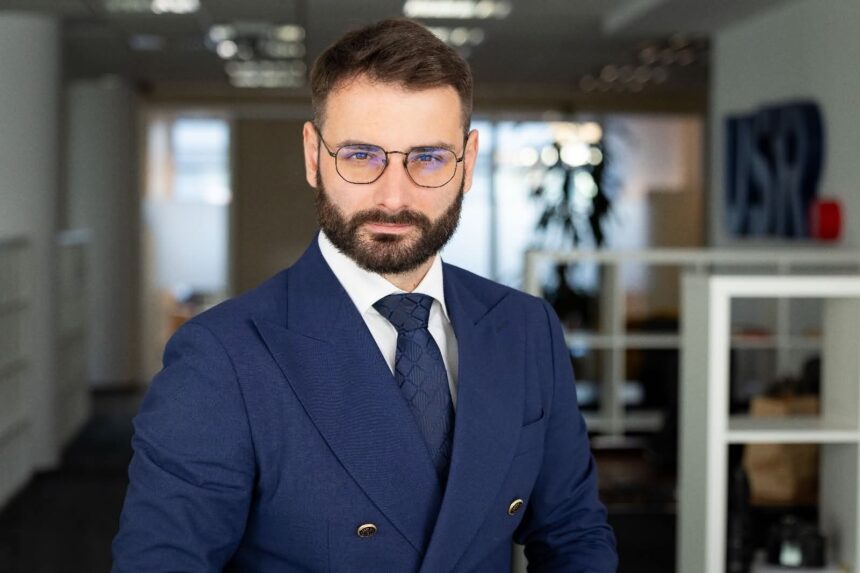 video iulian lorincz caracterul conteaza mai mult decat trei doctorate in politica 6a6db1d83eee7
