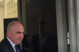 video marian ceausescu l a incuiat pe ilie bolojan banisorii nostri de la borfasi cand ii aduceti in bugetul statului 6a8a984c4e6df