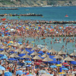 weekendul de ziua marinei si sfanta maria cel mai aglomerat din acest an pe litoral 100 grad de ocupare 6a81ab3d3ec95