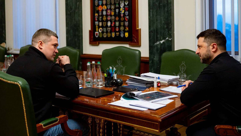 zelenski dezvaluie ce propunere i a facut fostul ministru al apararii pe fondul conflictului cu seful armatei 6a8af3c4bb427